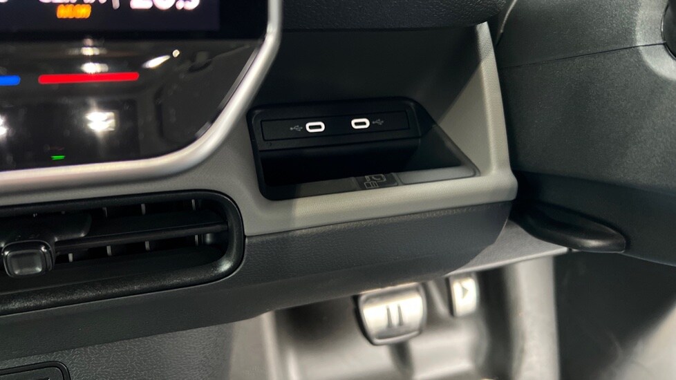 Used Volkswagen ID.Buzz 2025 for sale - 76870267: Photo 50