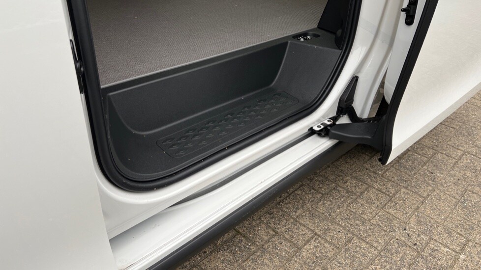 Used Volkswagen ID.Buzz 2025 for sale - 76870267: Photo 69