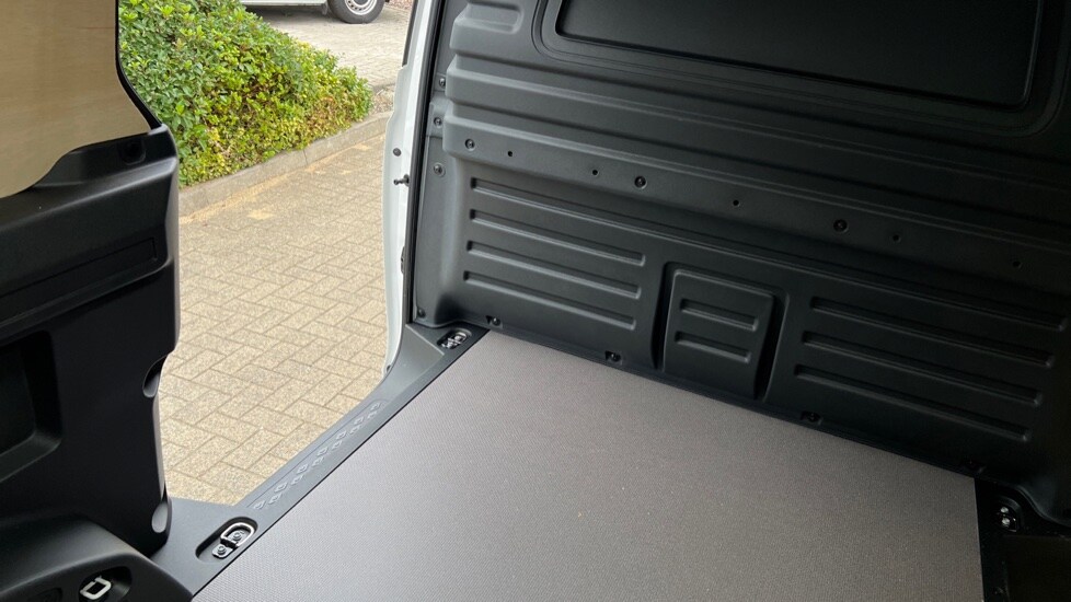 Used Volkswagen ID.Buzz 2025 for sale - 76870267: Photo 76