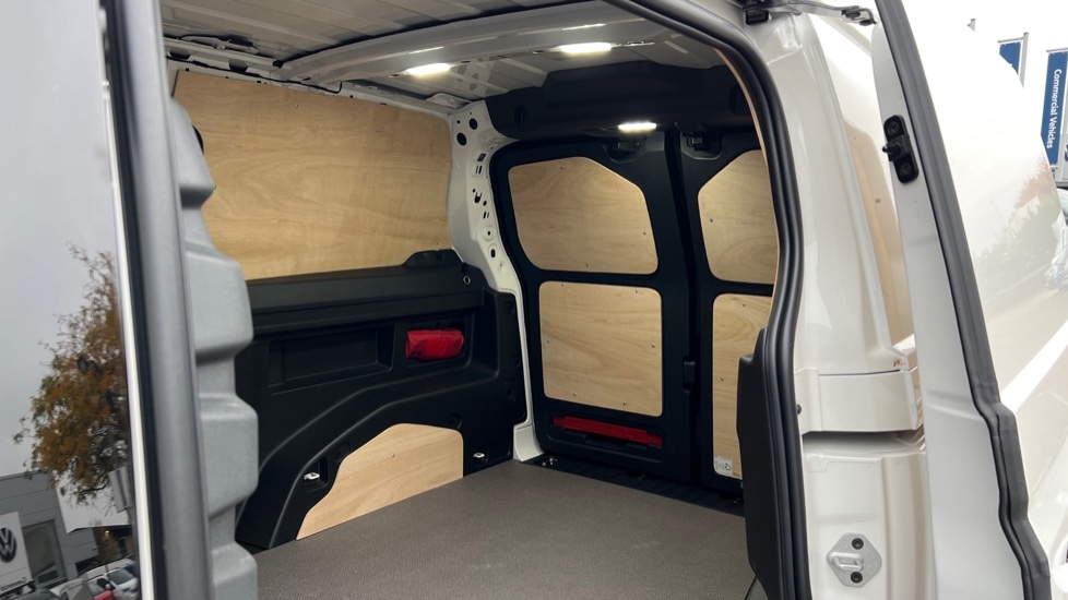 Used Volkswagen ID.Buzz 2025 for sale - 76870267: Photo 9