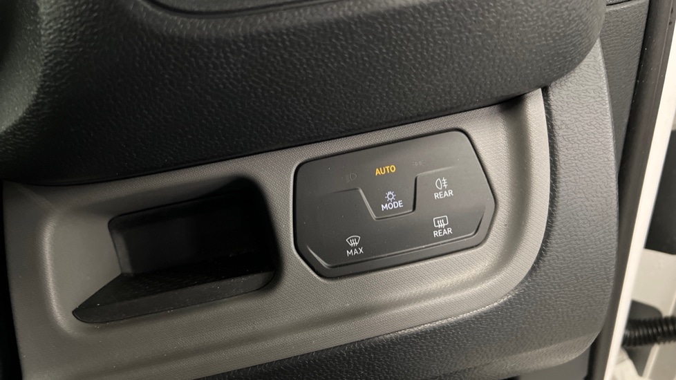 Used Volkswagen ID.Buzz 2023 for sale - 76229179: Photo 28
