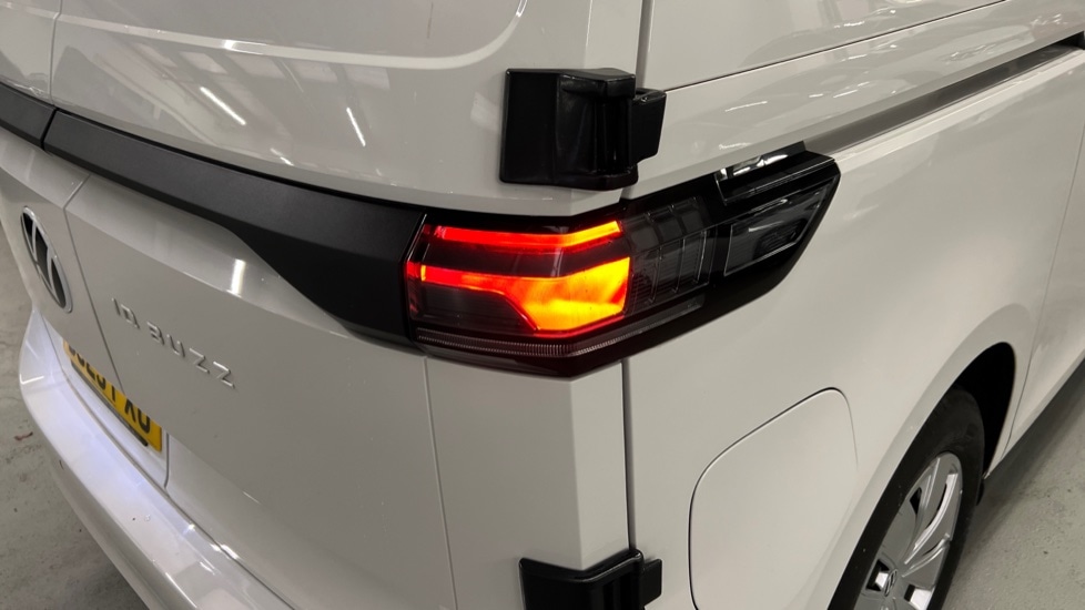 Used Volkswagen ID.Buzz 2023 for sale - 76229179: Photo 45