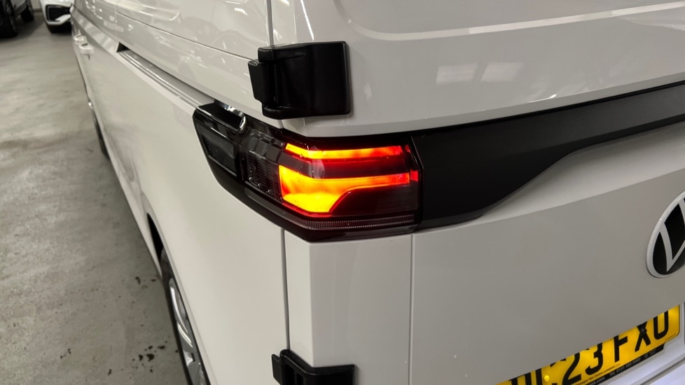 Used Volkswagen ID.Buzz 2023 for sale - 76229179: Photo 47