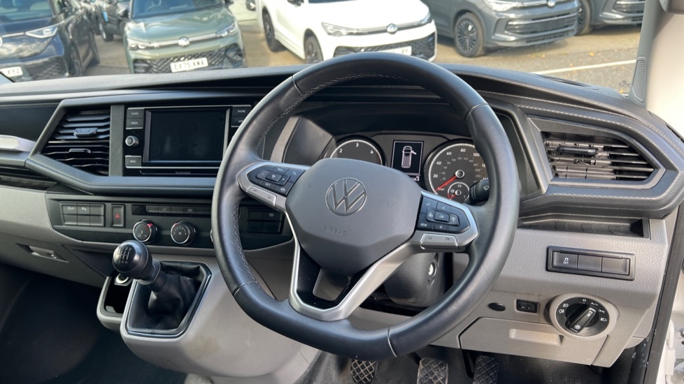 Used Volkswagen Transporter 2024 for sale - 76870643: Photo 11