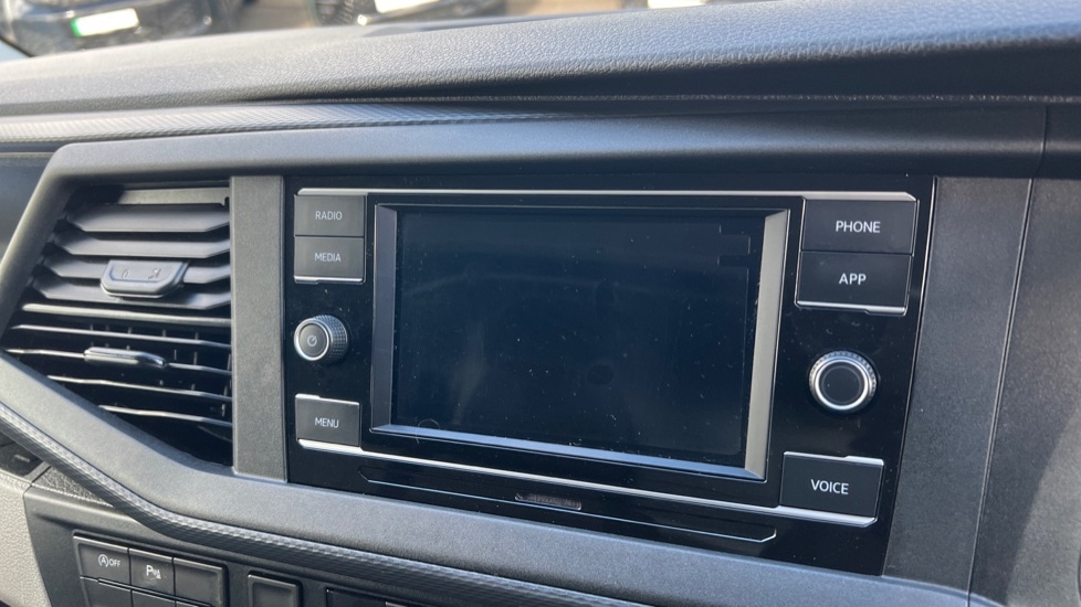 Used Volkswagen Transporter 2024 for sale - 76870643: Photo 16