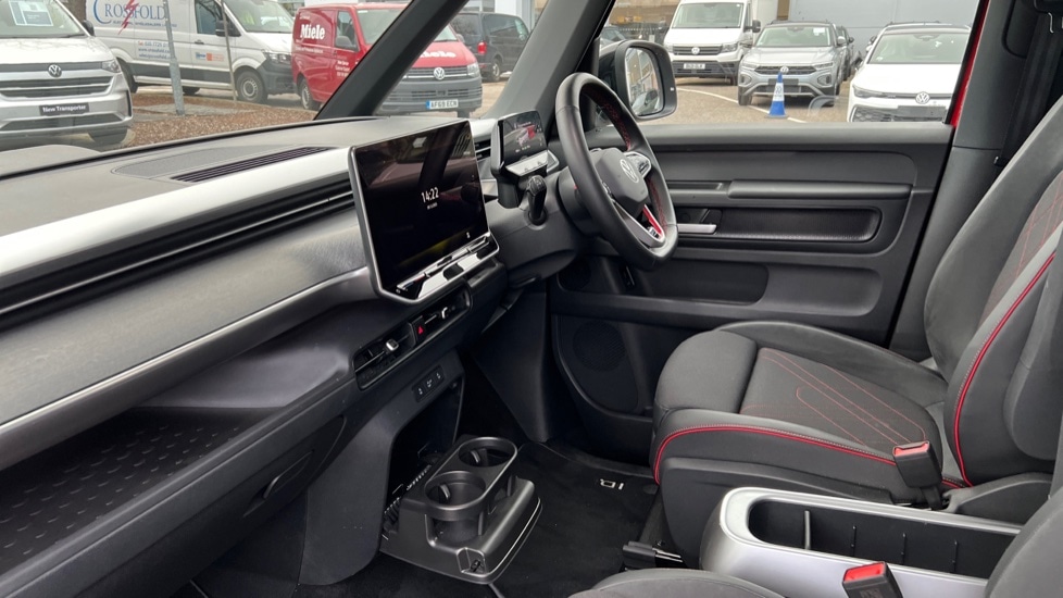 Used Volkswagen ID.Buzz 2025 for sale - 76869077: Photo 2