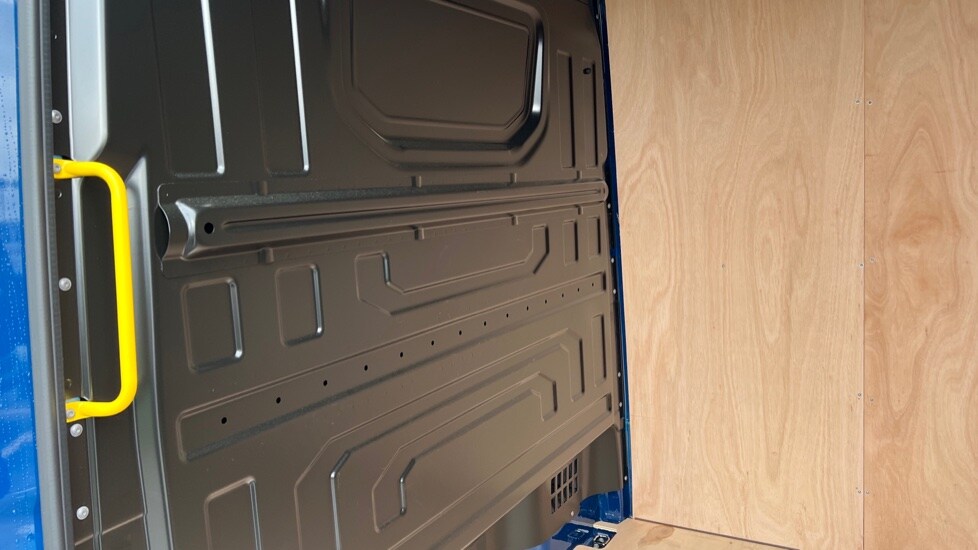 Used Volkswagen Crafter 2024 for sale - 76297607: Photo 22