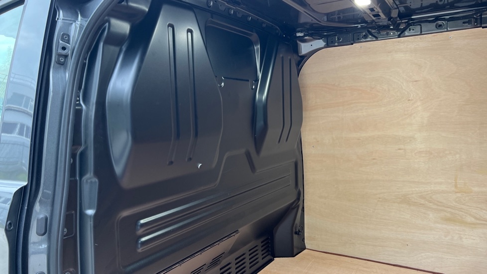 Used Volkswagen Transporter 2025 for sale - 75763750: Photo 22