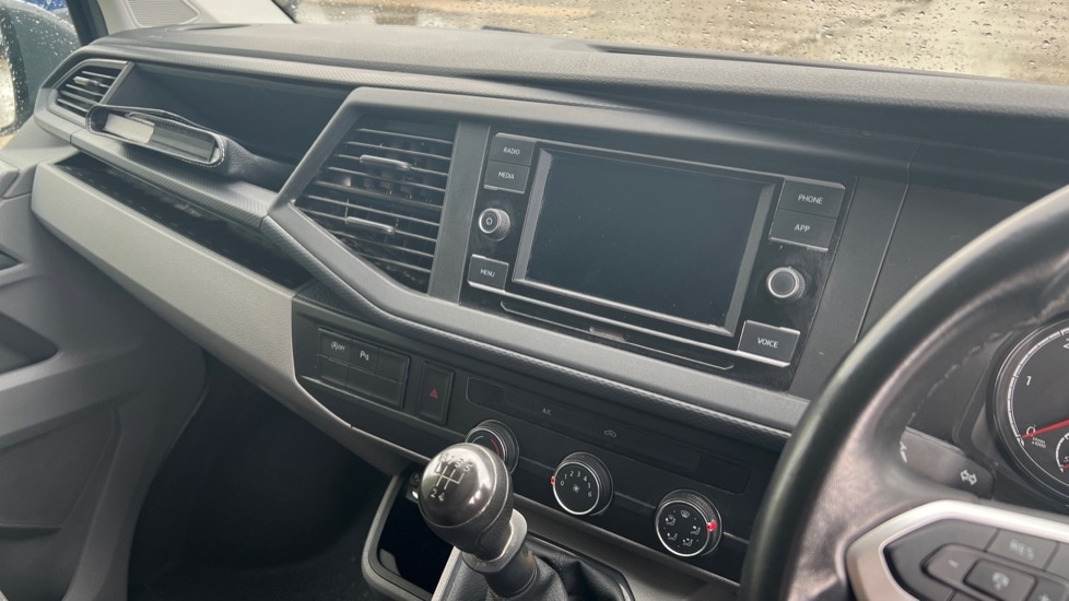 Used Volkswagen Transporter 2022 for sale - 75829111: Photo 12