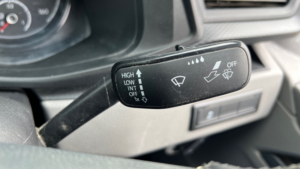 Used Volkswagen Transporter 2022 for sale - 75829111: Photo 27