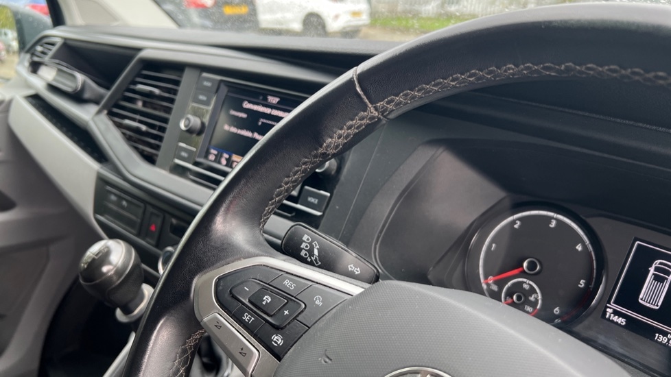 Used Volkswagen Transporter 2022 for sale - 75829111: Photo 41