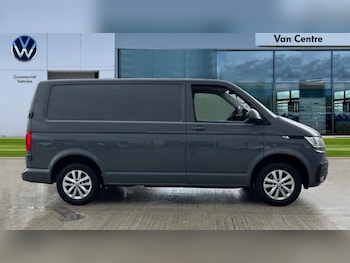 Used Volkswagen Transporter 2022 for sale - 75829111: Photo