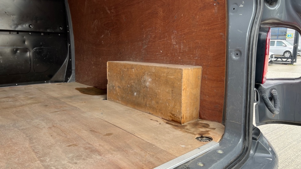 Used Volkswagen Transporter 2022 for sale - 75829111: Photo 51