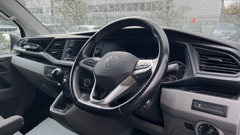 Used Volkswagen Transporter 2022 for sale - 75829111: Photo 6