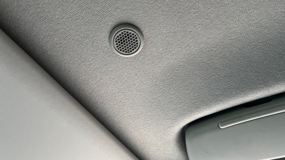 Used Volkswagen Transporter 2025 for sale - 76868457: Photo 50