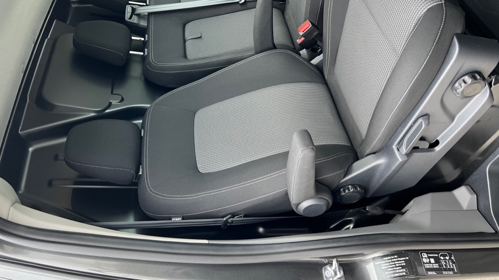 Used Volkswagen Transporter 2025 for sale - 76868457: Photo 56