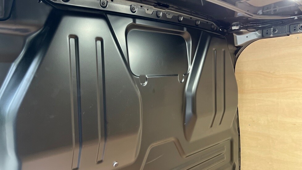 Used Volkswagen Transporter 2025 for sale - 76868457: Photo 74