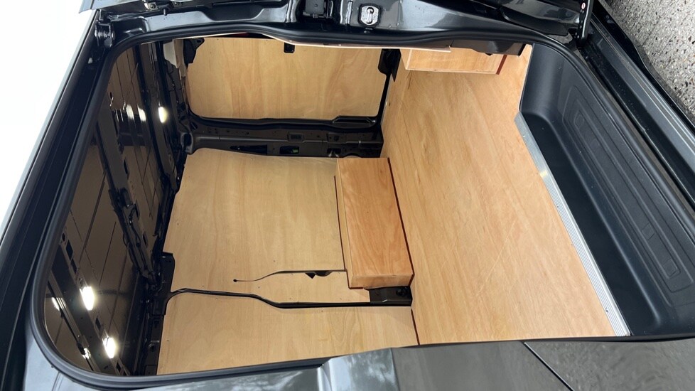 Used Volkswagen Transporter 2025 for sale - 76868457: Photo 77