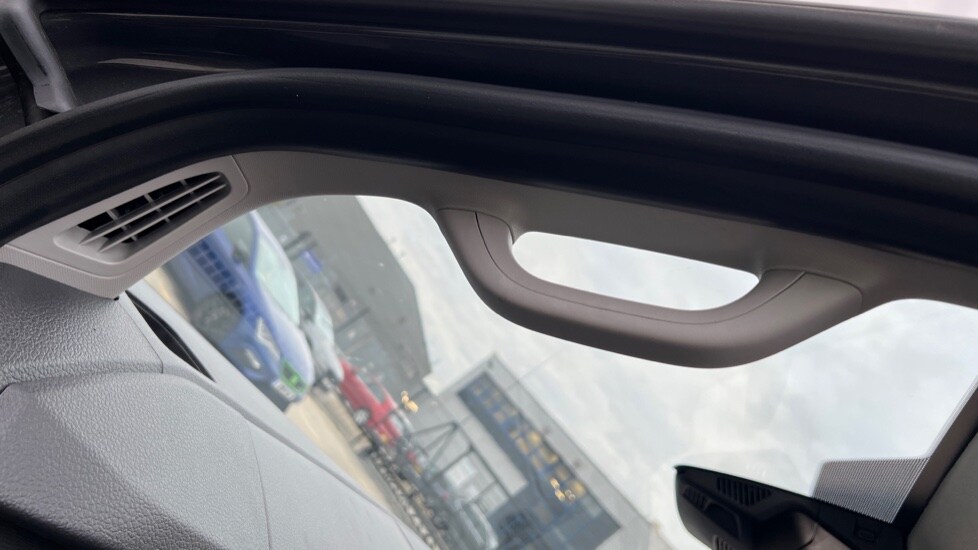 Used Volkswagen Transporter 2025 for sale - 76868457: Photo 89