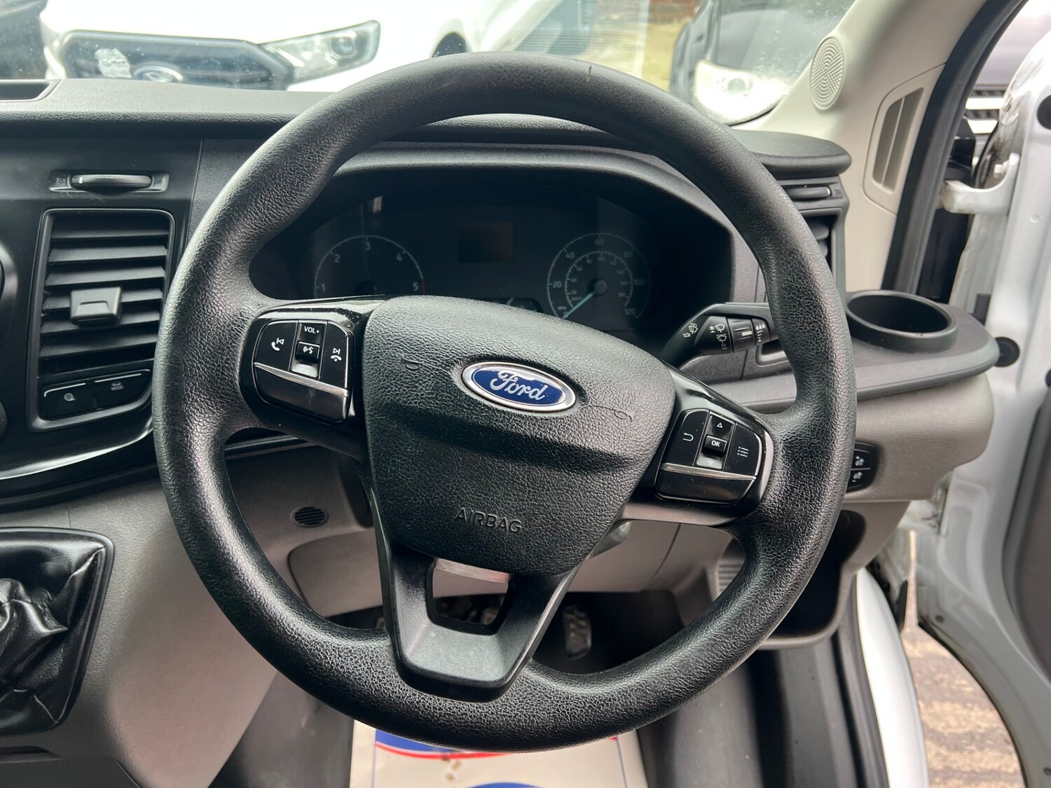 Used Ford Transit 2022 for sale - 77373290: Photo 2