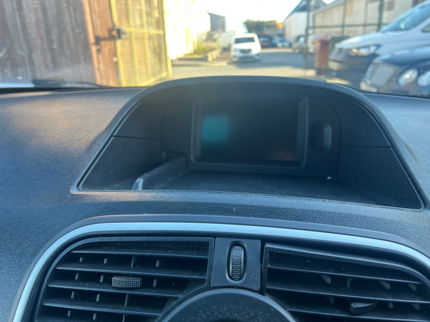 Used Renault Kangoo 2019 for sale - 76464795: Photo 2