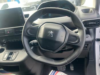 Used Peugeot Partner 2023 for sale - 79862536: Photo