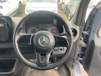 Used Mercedes-Benz Sprinter 2020 for sale - 79572772: Photo