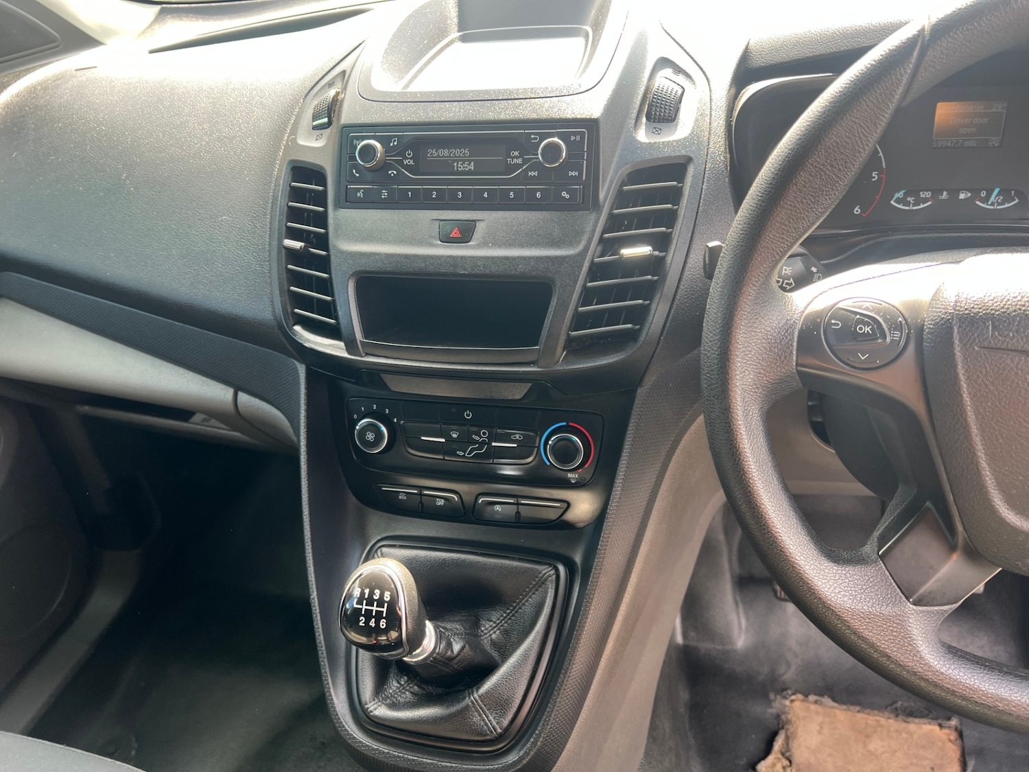 Used Ford Transit Connect 2020 for sale - 76640686: Photo 5