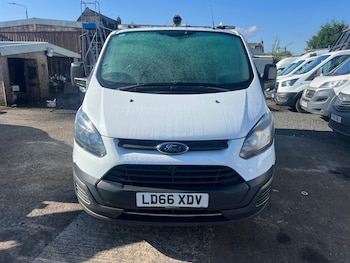 Used Ford Transit Custom 2016 for sale - 76610830: Photo