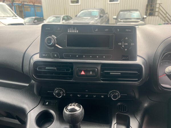 Used Vauxhall Combo 2020 for sale - 76213749: Photo 4