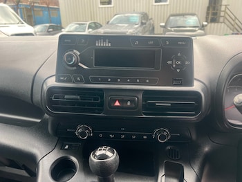 Used Vauxhall Combo 2020 for sale - 76213749: Photo 4
