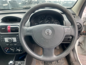Used Vauxhall Combo 2011 for sale - 79516341: Photo