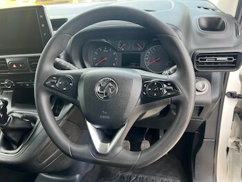 Used Vauxhall Combo 2020 for sale - 75626592: Photo
