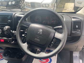 Used Peugeot Boxer 2018 for sale - 79603584: Photo