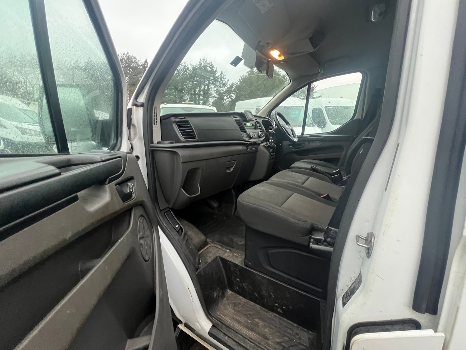 Used Ford Transit Custom 2018 for sale - 77555922: Photo 8