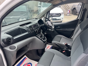 Used Nissan NV200 2015 for sale - 75569594: Photo