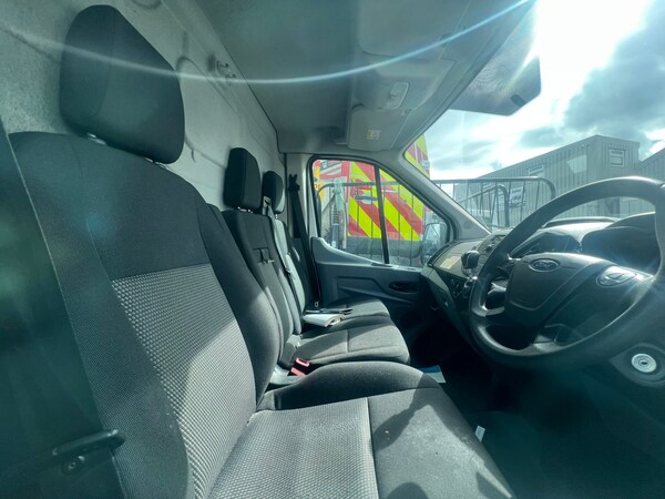 Used Ford Transit 2019 for sale - 76184110: Photo 3