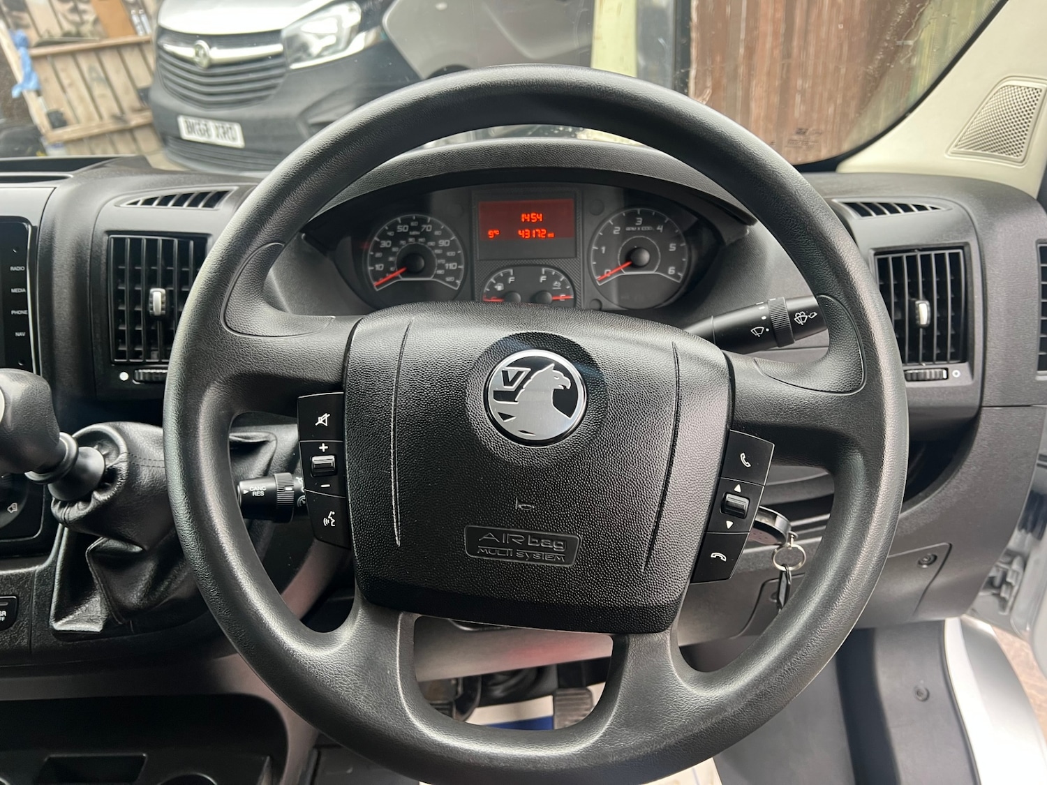 Used Vauxhall Movano 2023 for sale - 77061102: Photo 4