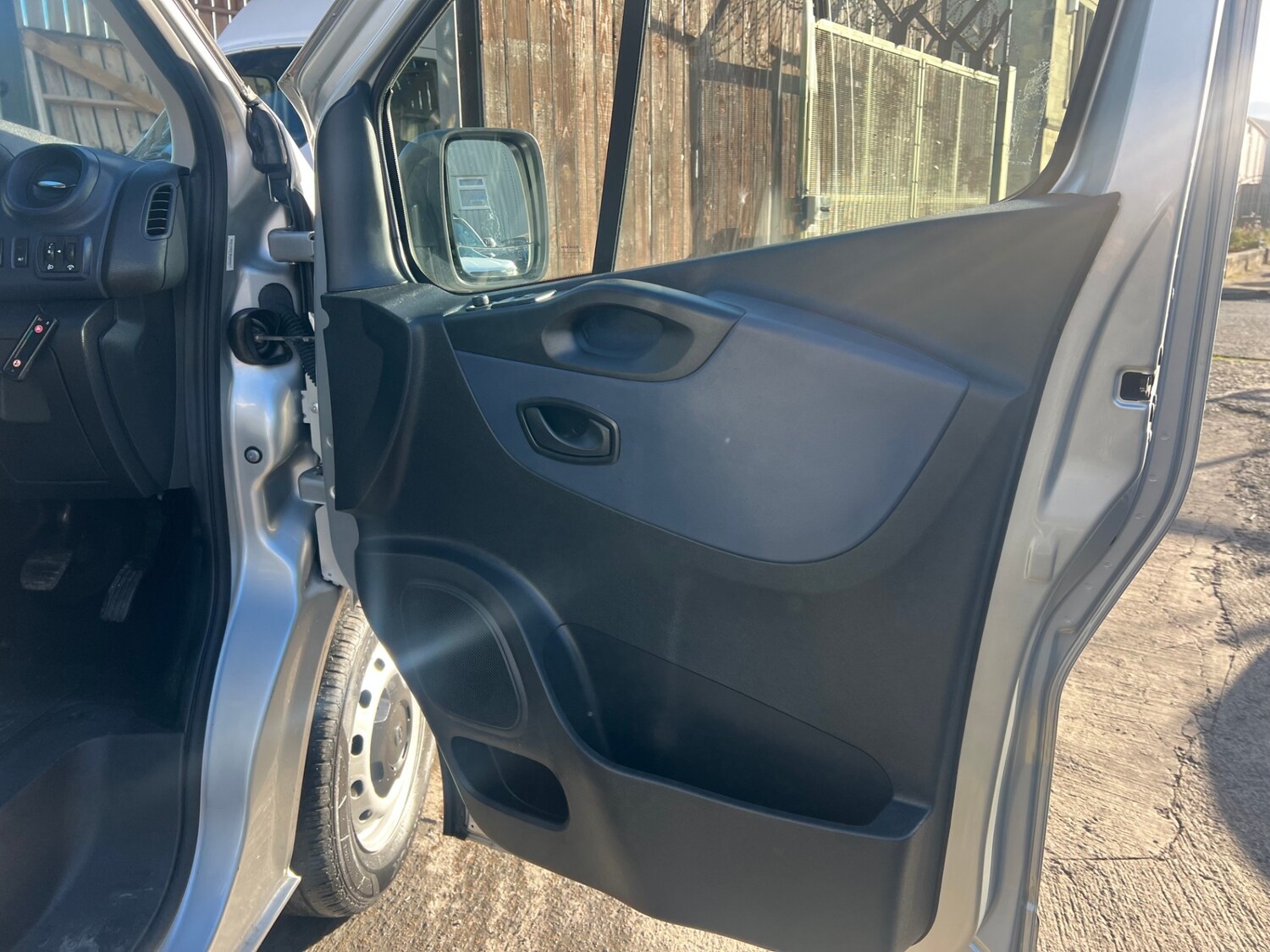 Used Vauxhall Vivaro 2018 for sale - 77555723: Photo 17