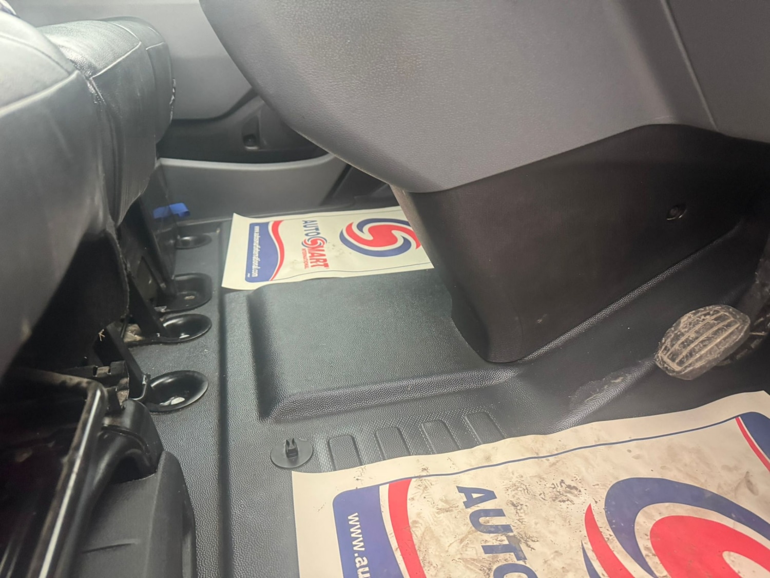 Used Vauxhall Vivaro 2020 for sale - 76402541: Photo 2