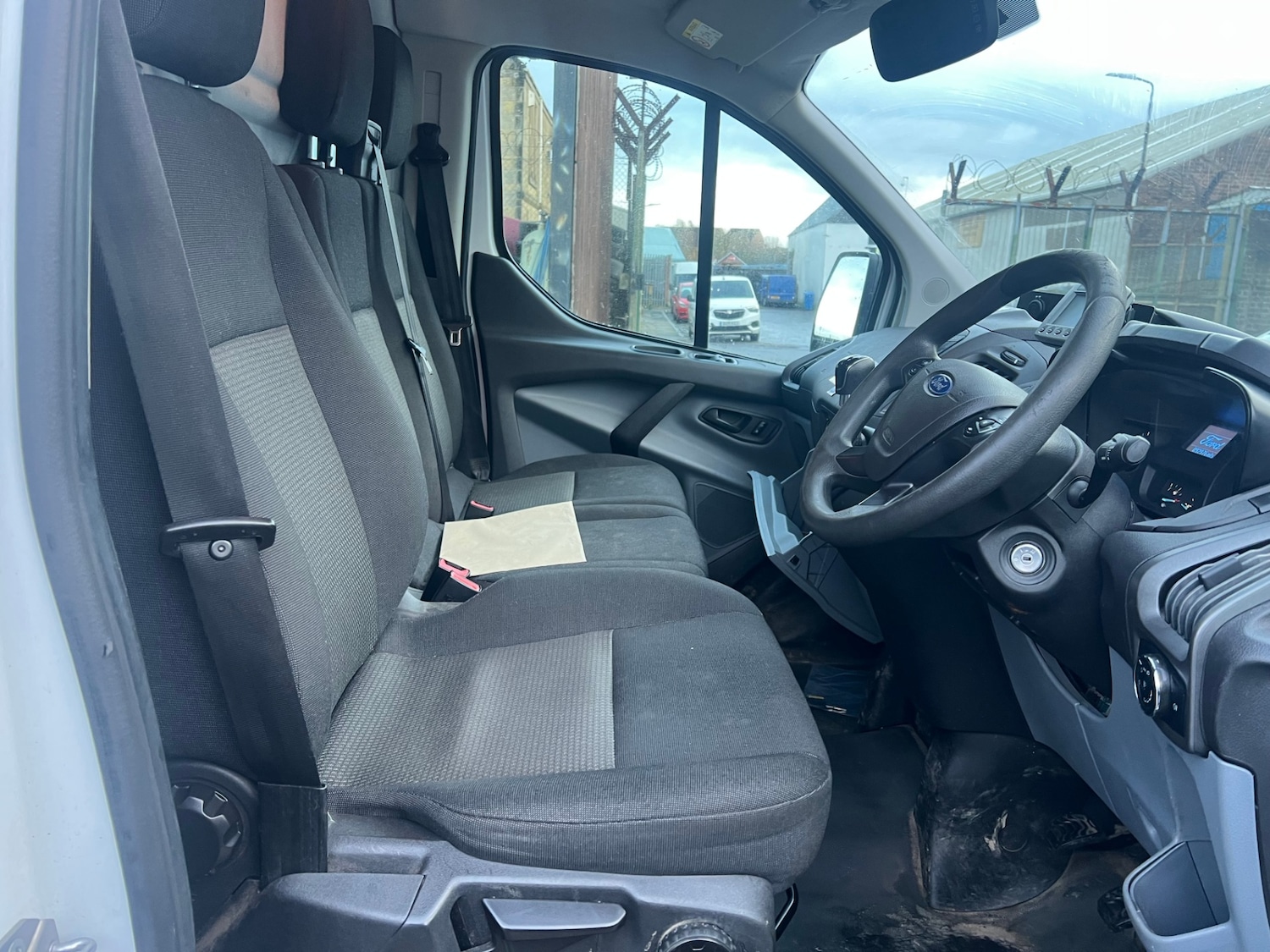 Used Ford Transit Custom 2018 for sale - 76829660: Photo 2