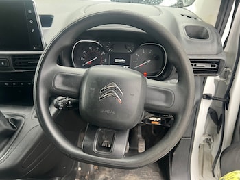 Used Citroen Berlingo 2020 for sale - 77759733: Photo