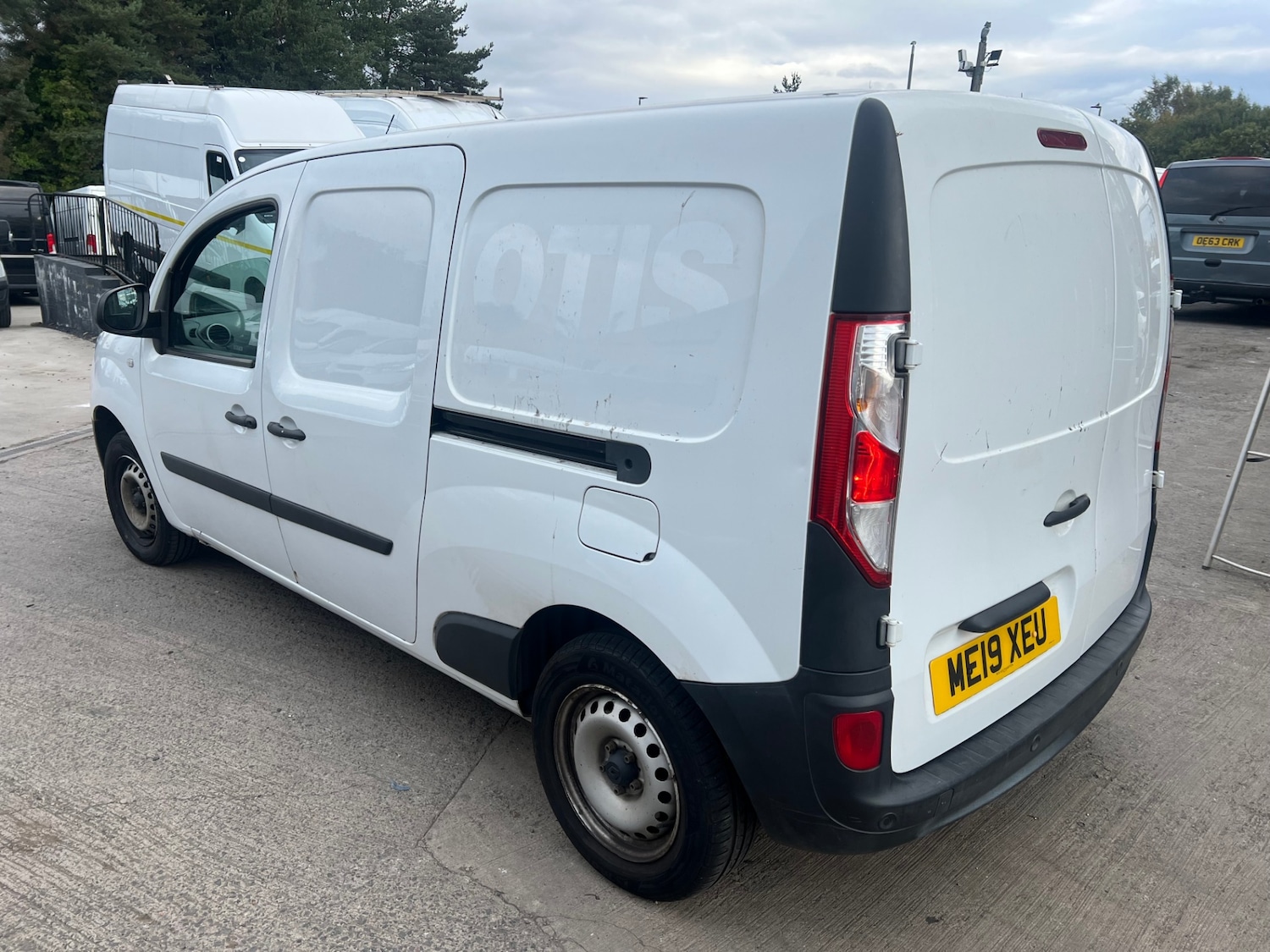 Used Renault Kangoo 2019 for sale - 76402911: Photo 3