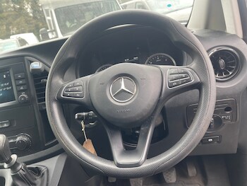 Used Mercedes-Benz Vito 2022 for sale - 78732595: Photo