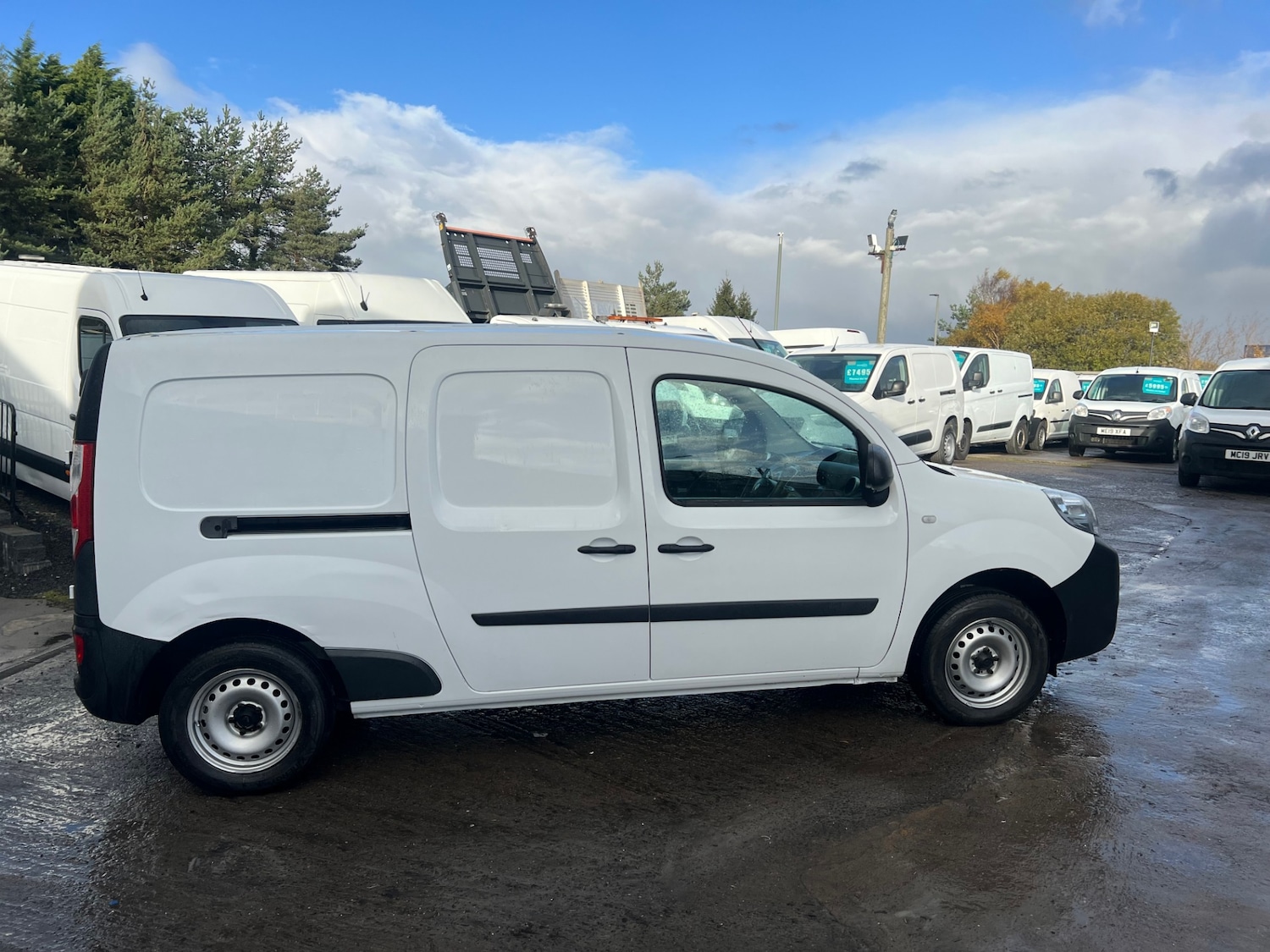 Used Renault Kangoo 2019 for sale - 77122509: Photo 2