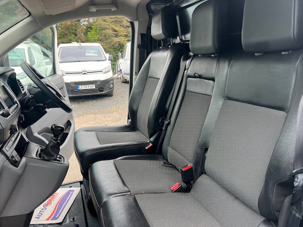 Used Vauxhall Vivaro 2022 for sale - 76231419: Photo 18