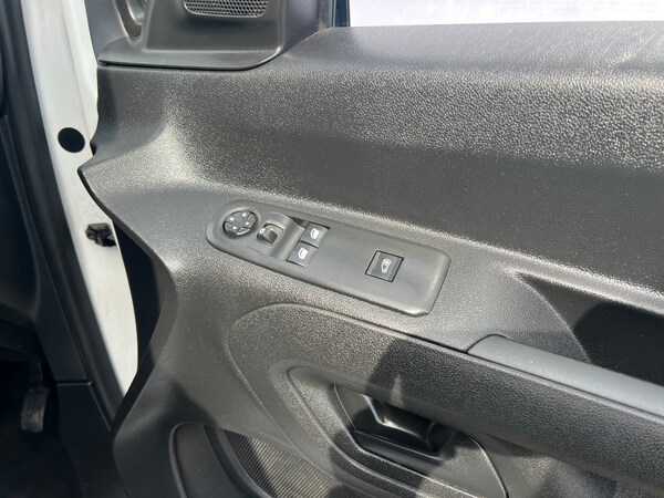 Used Vauxhall Combo 2020 for sale - 76212273: Photo 3