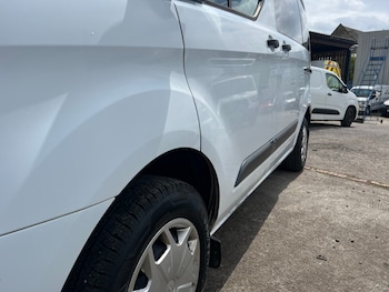Used Ford Transit Custom 2017 for sale - 75626557: Photo