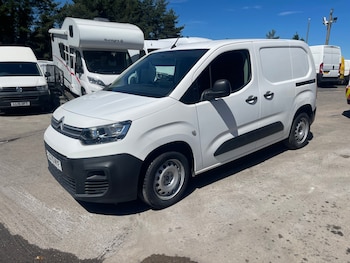 Used Citroen Berlingo 2020 for sale - 79376020: Photo