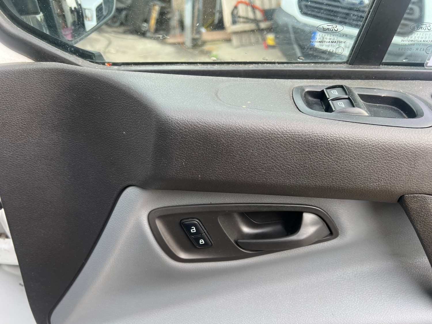 Used Ford Transit Custom 2017 for sale - 77373632: Photo 6